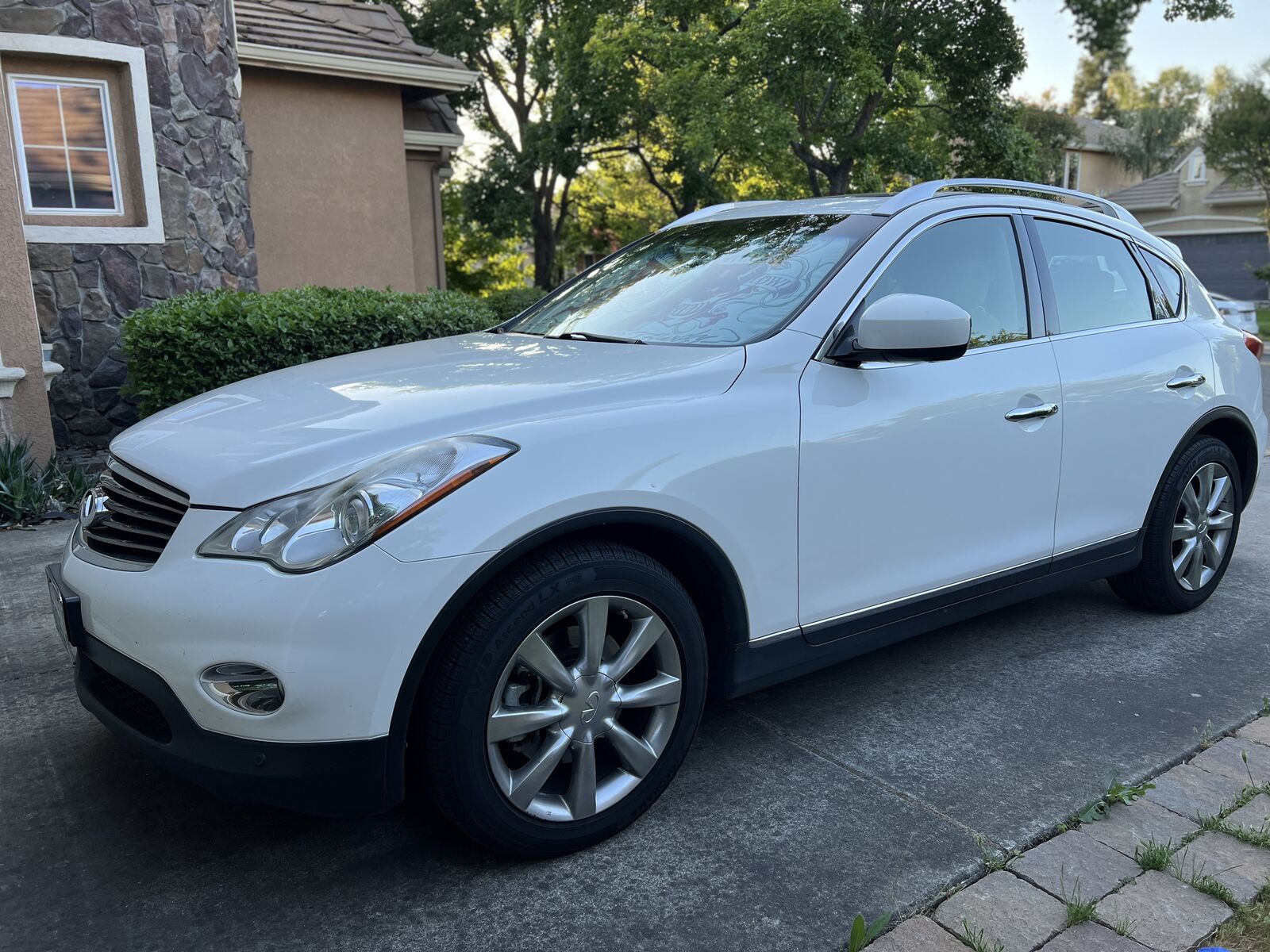 Infiniti EX35