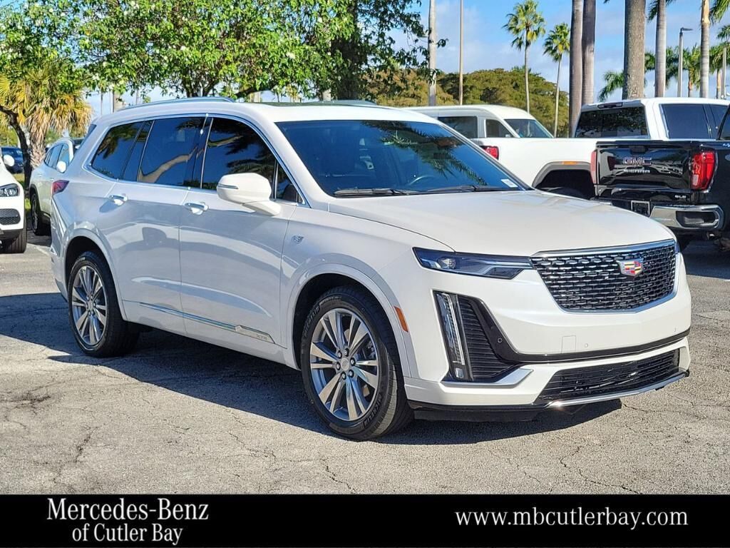 2023 CADILLAC XT6