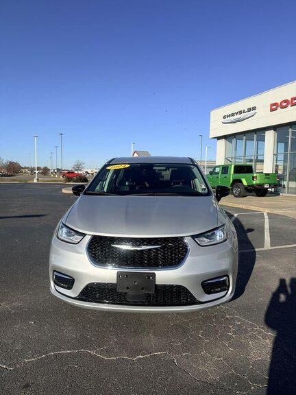 2024 CHRYSLER Pacifica