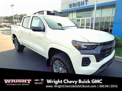 2025 CHEVROLET Colorado