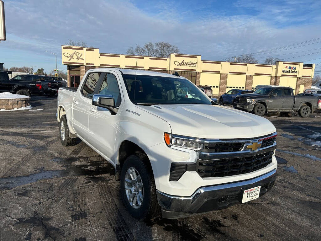 2025 CHEVROLET Silverado