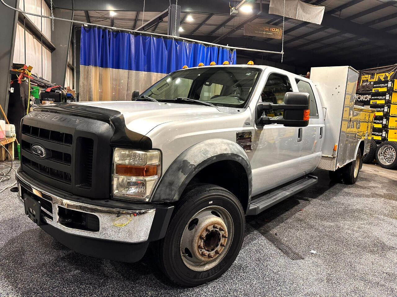 2010 FORD F-550