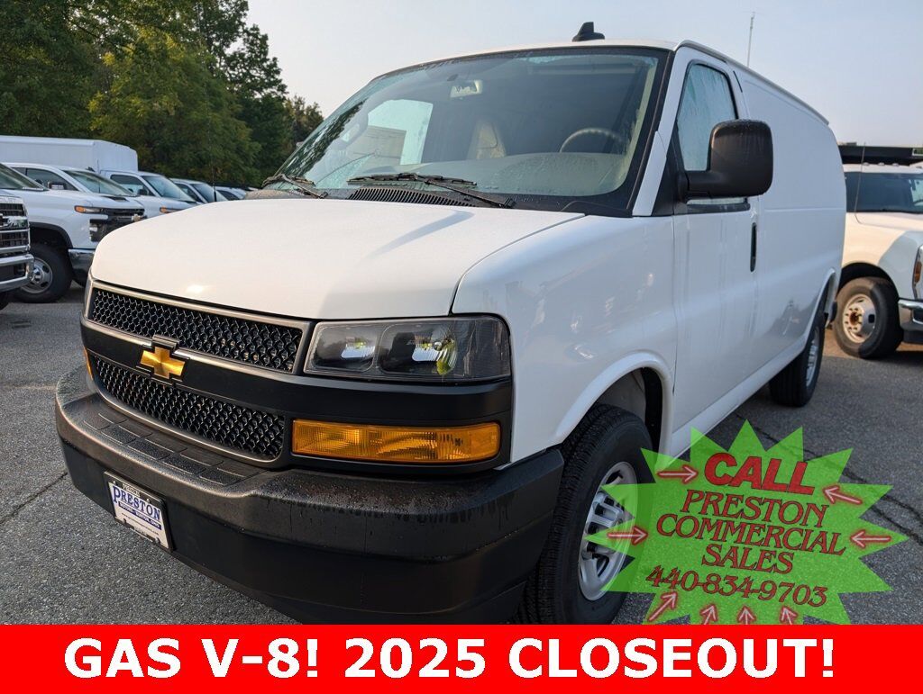 2025 CHEVROLET Express