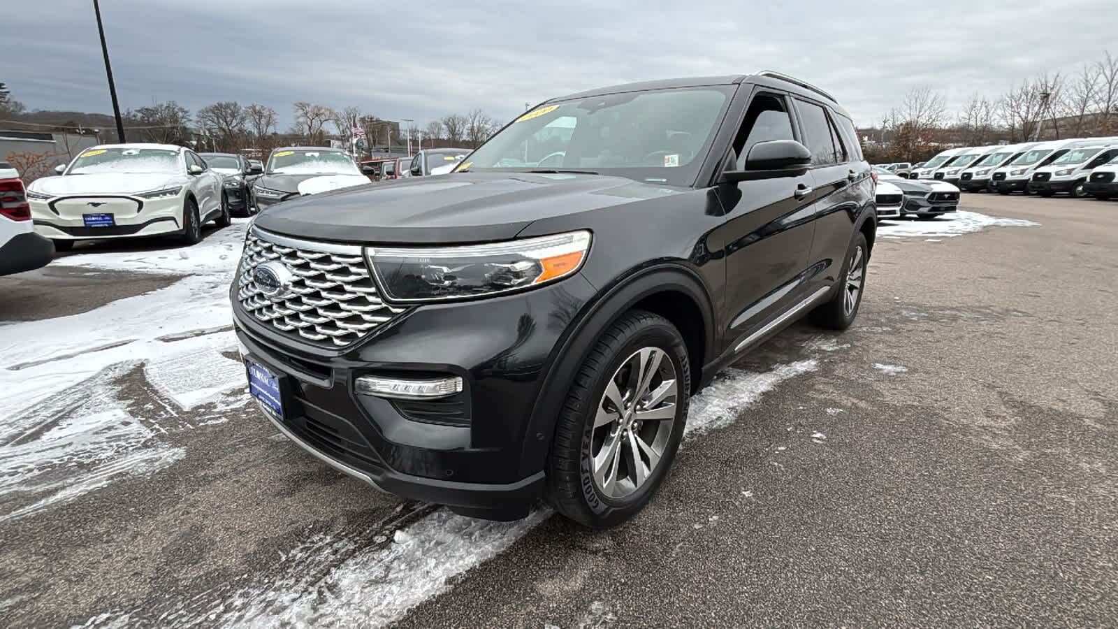 2020 FORD Explorer