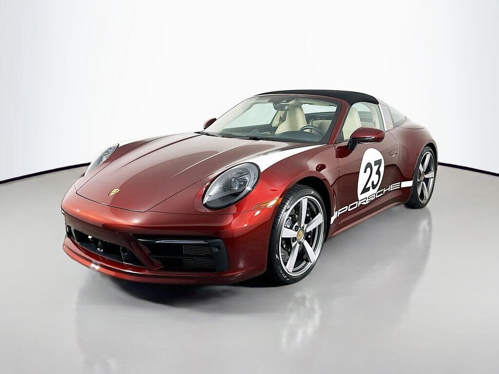 2021 PORSCHE 911