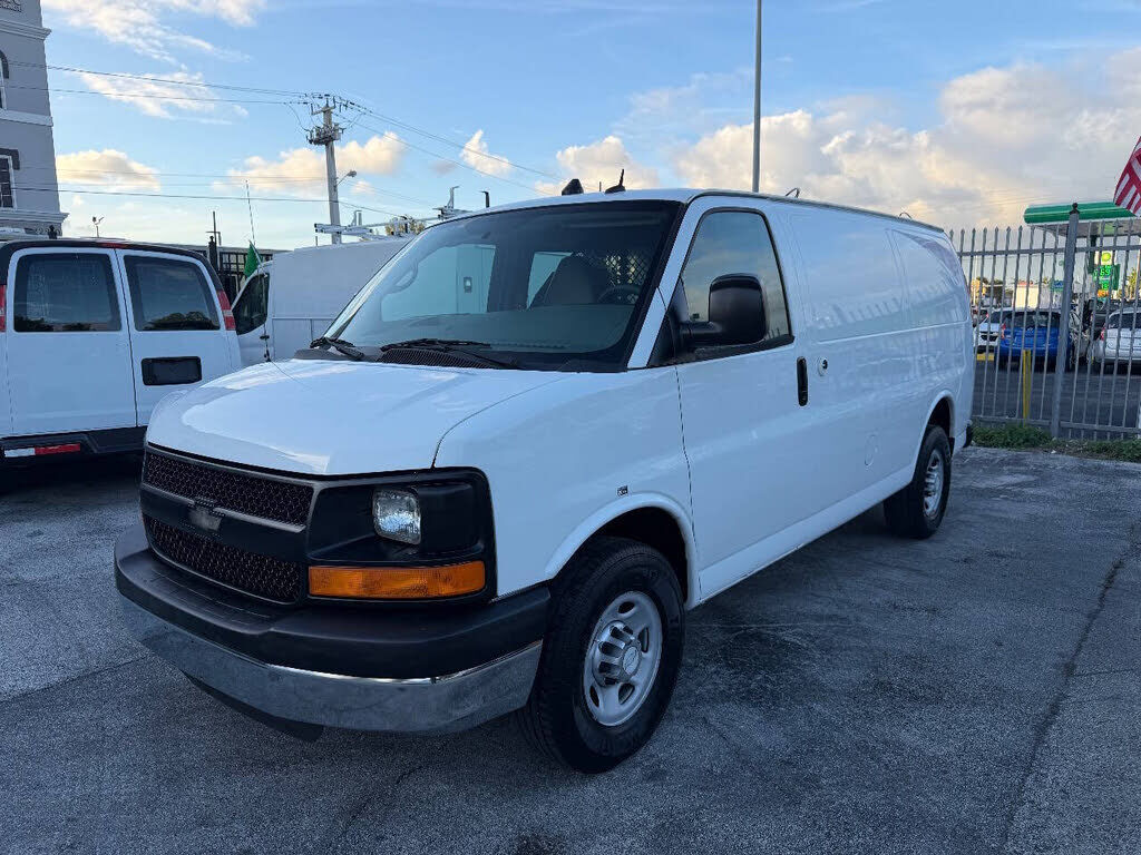 2014 CHEVROLET Express