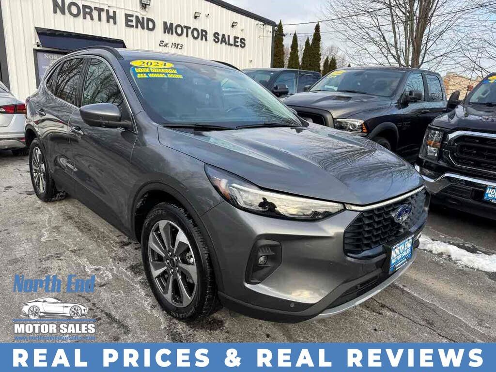 2024 FORD Escape
