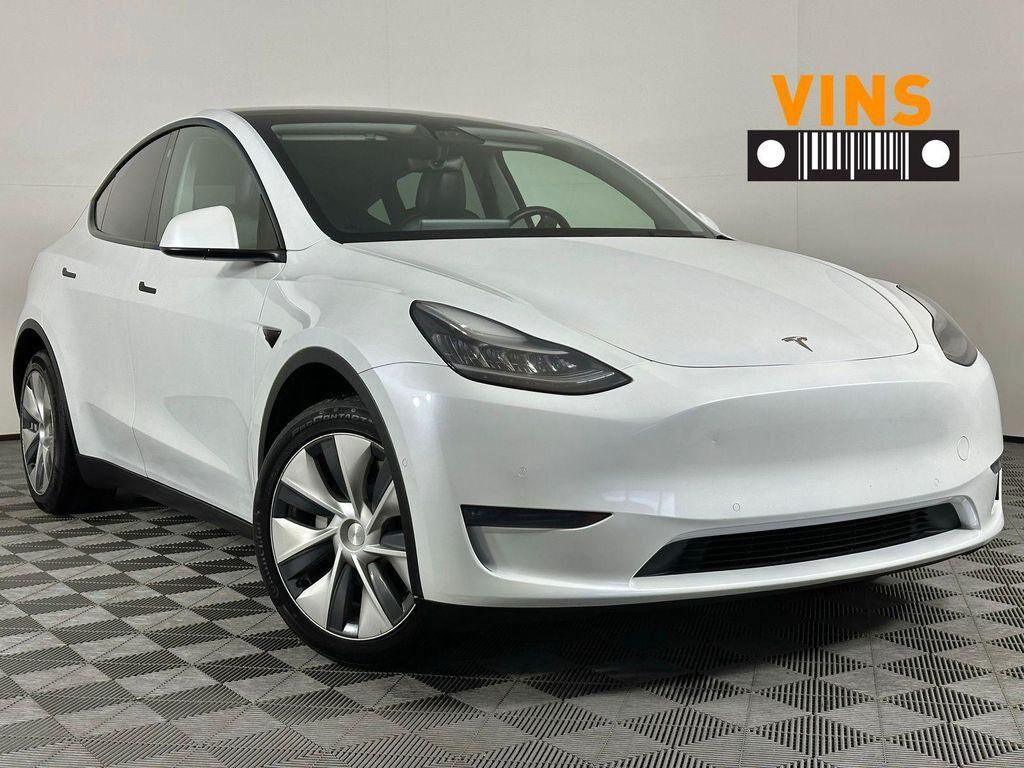 2021 TESLA Model Y