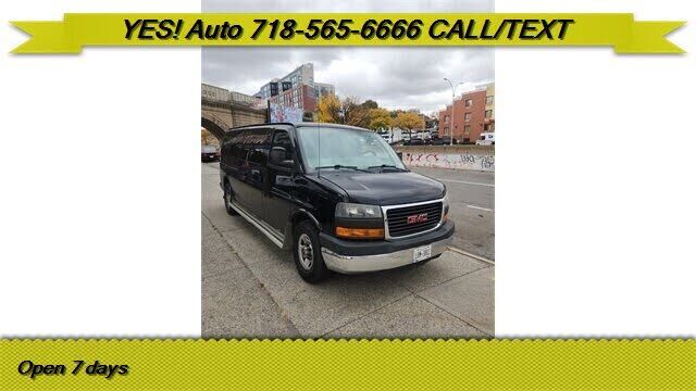 GMC Savana