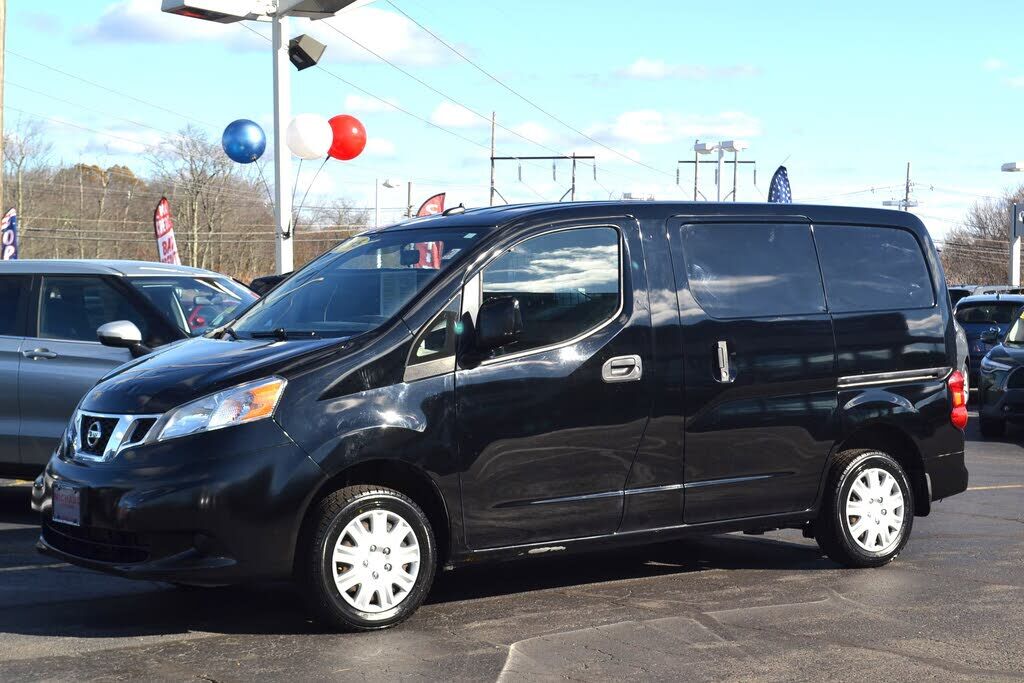 2015 NISSAN NV200