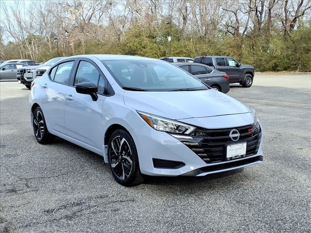 2025 NISSAN Versa