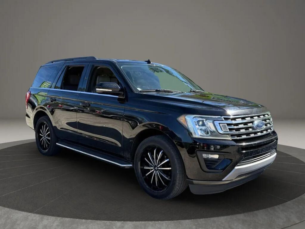 2018 FORD Expedition