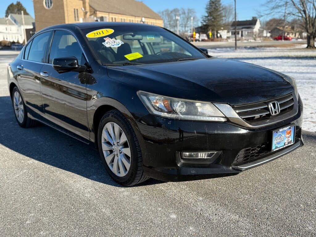 2013 HONDA Accord
