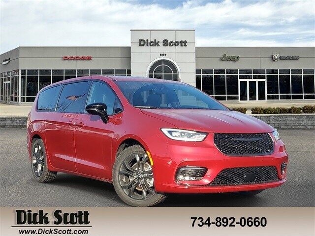 2026 CHRYSLER Pacifica