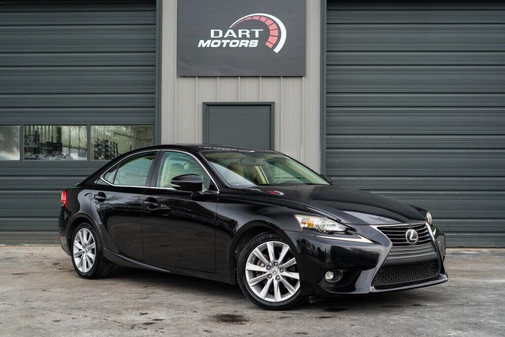 2015 LEXUS IS
