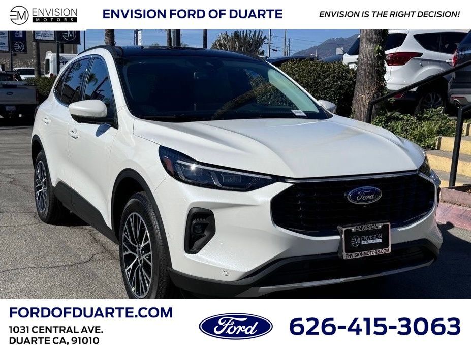 2025 FORD Escape