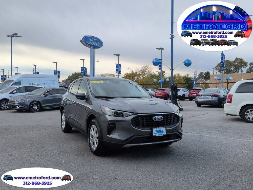 2025 FORD Escape