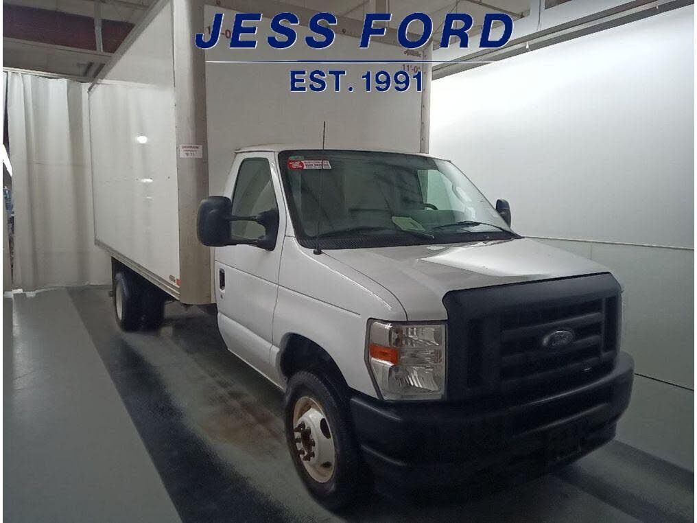 2024 FORD E-350