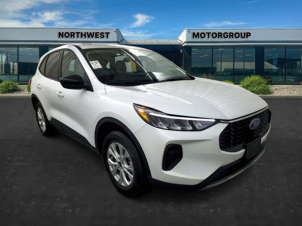 2025 FORD Escape