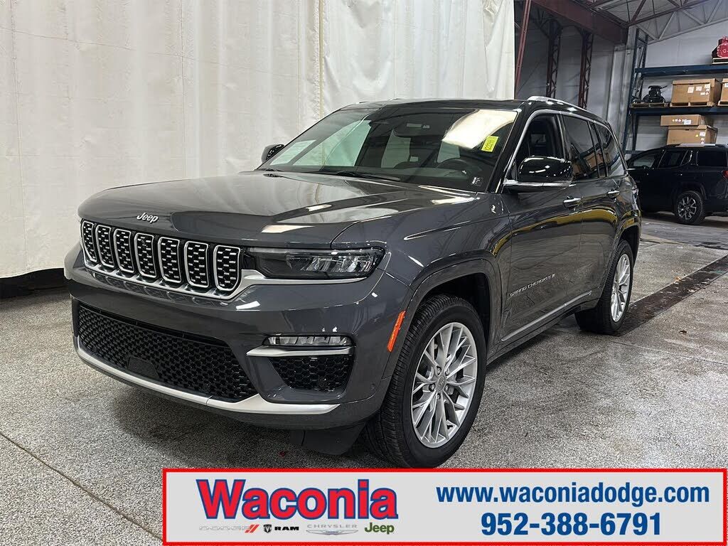 2022 JEEP Grand Cherokee