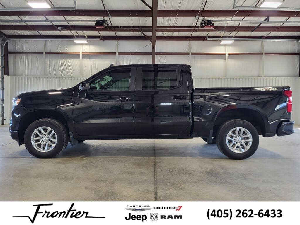 2024 CHEVROLET Silverado