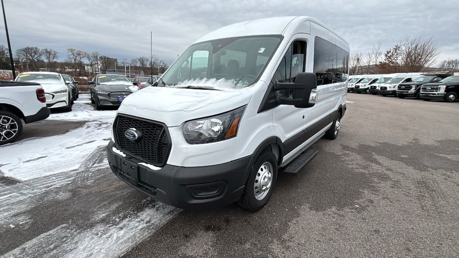 2025 FORD Transit