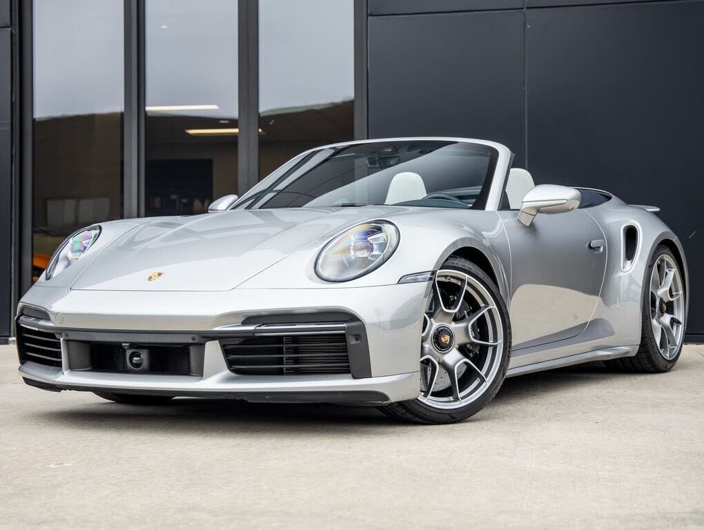 2023 PORSCHE 911