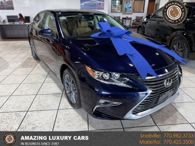 2018 LEXUS ES