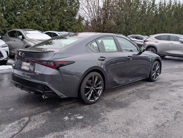 2025 Lexus IS