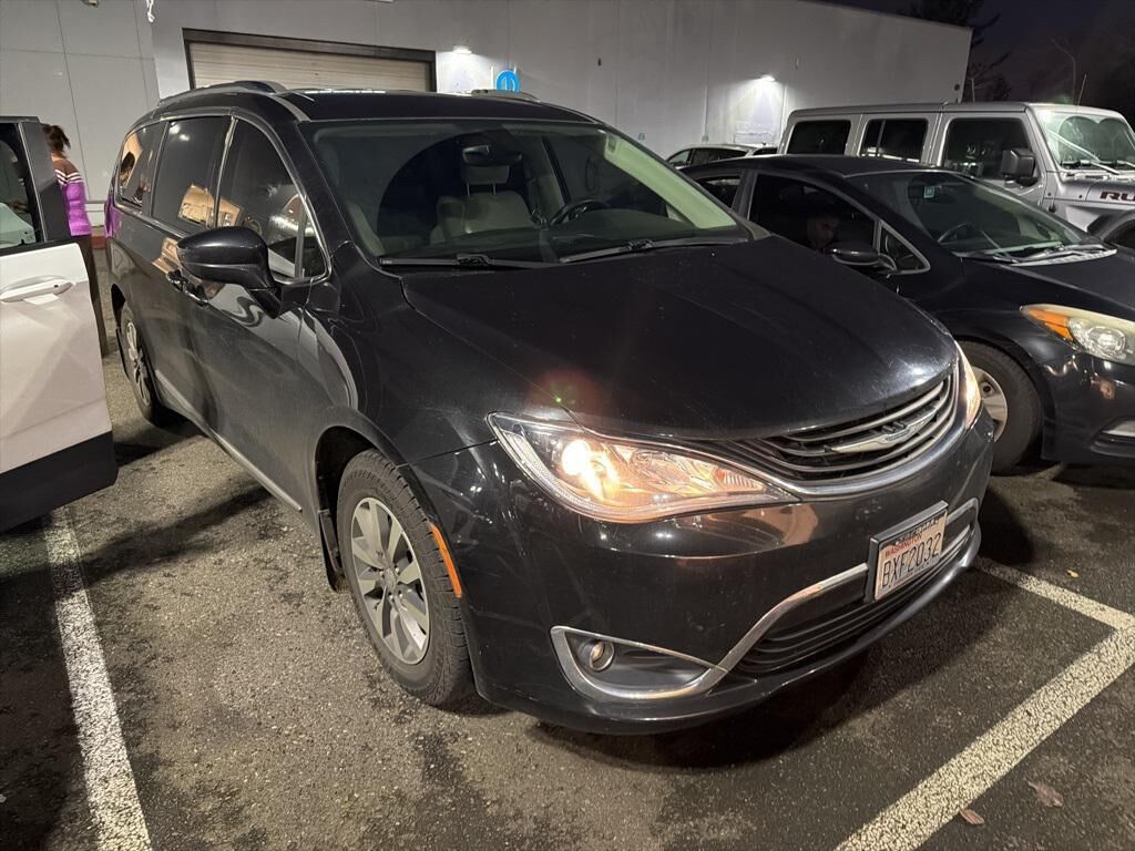 2018 CHRYSLER Pacifica
