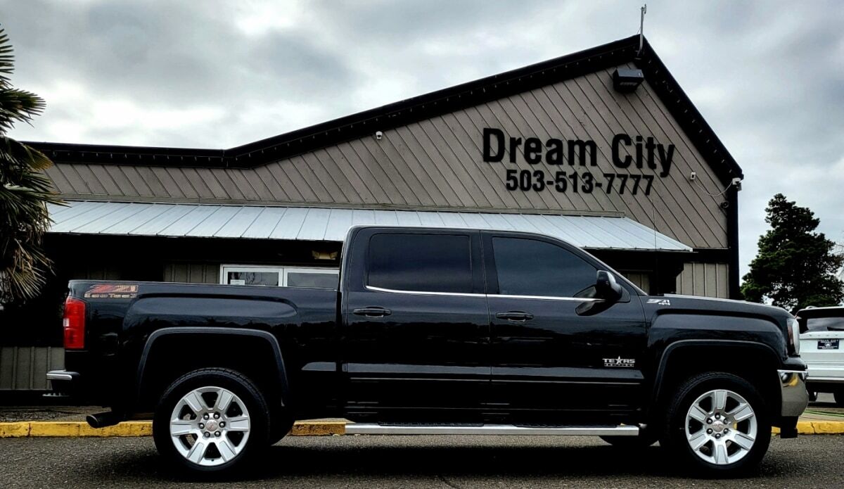 2017 GMC Sierra