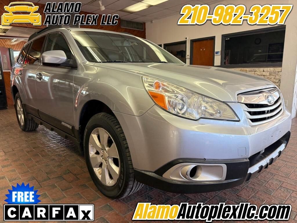 2012 SUBARU Outback