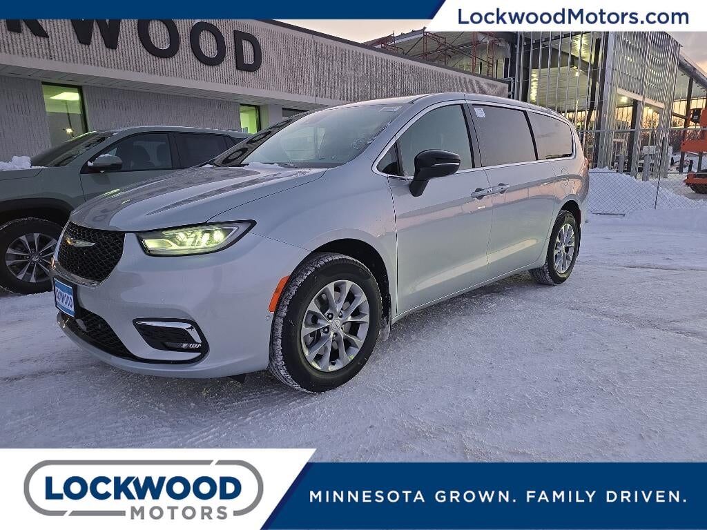 2026 CHRYSLER Pacifica