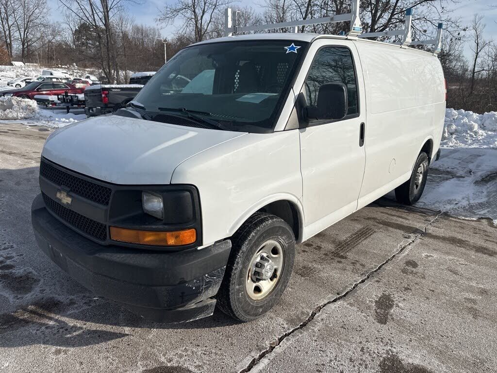 2017 CHEVROLET Express