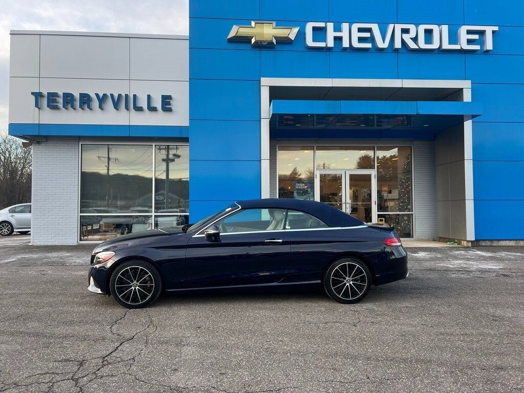 2019 MERCEDES-BENZ C-Class