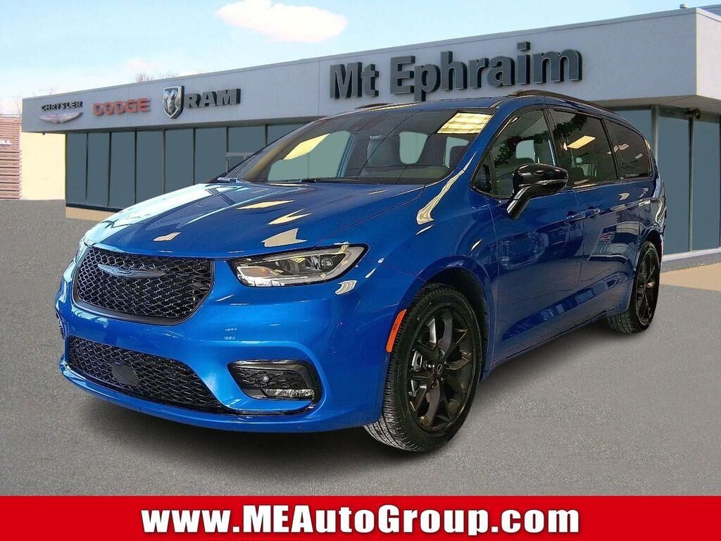 2026 CHRYSLER Pacifica