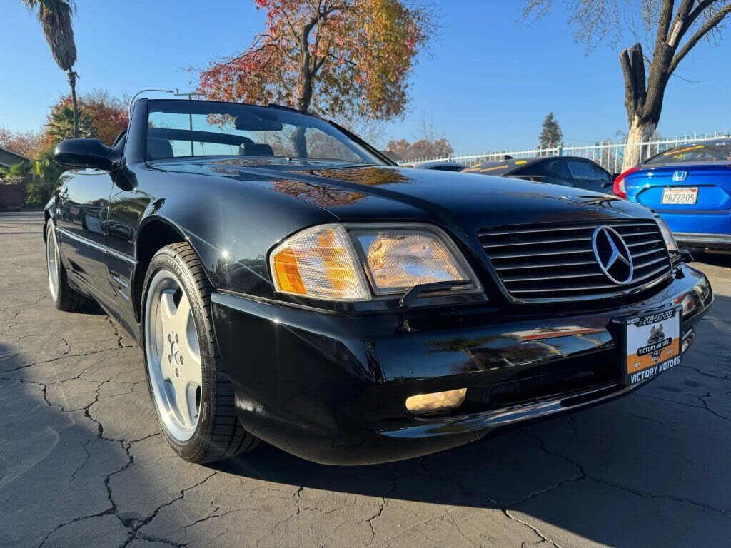Mercedes-Benz SL-Class