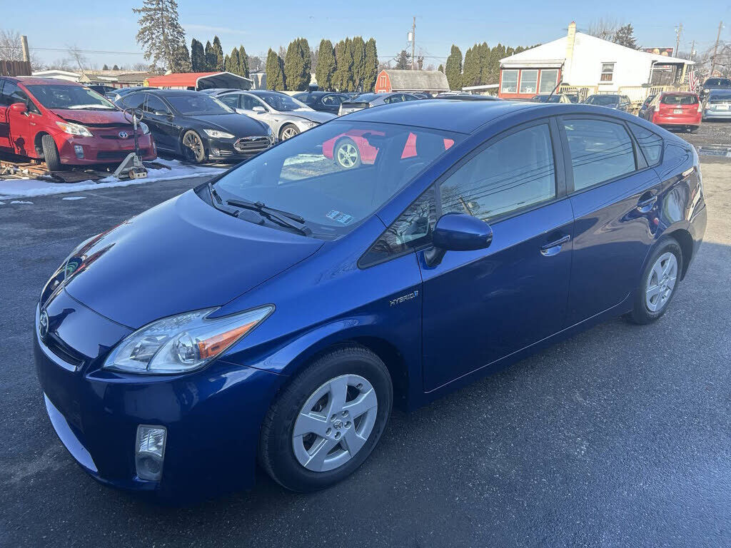 2011 TOYOTA PRIUS