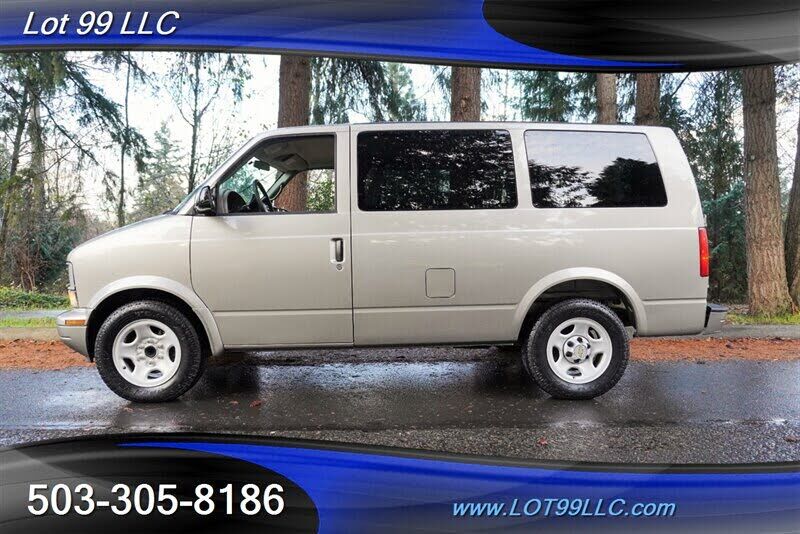Chevrolet Astro Van