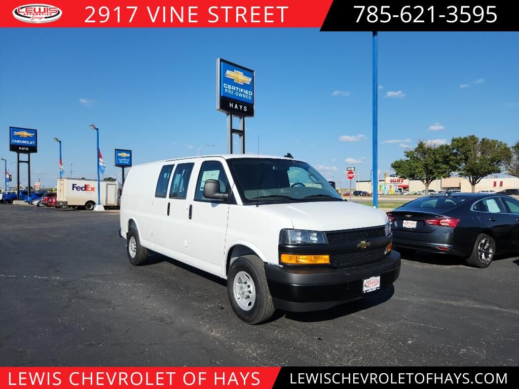 2025 CHEVROLET Express