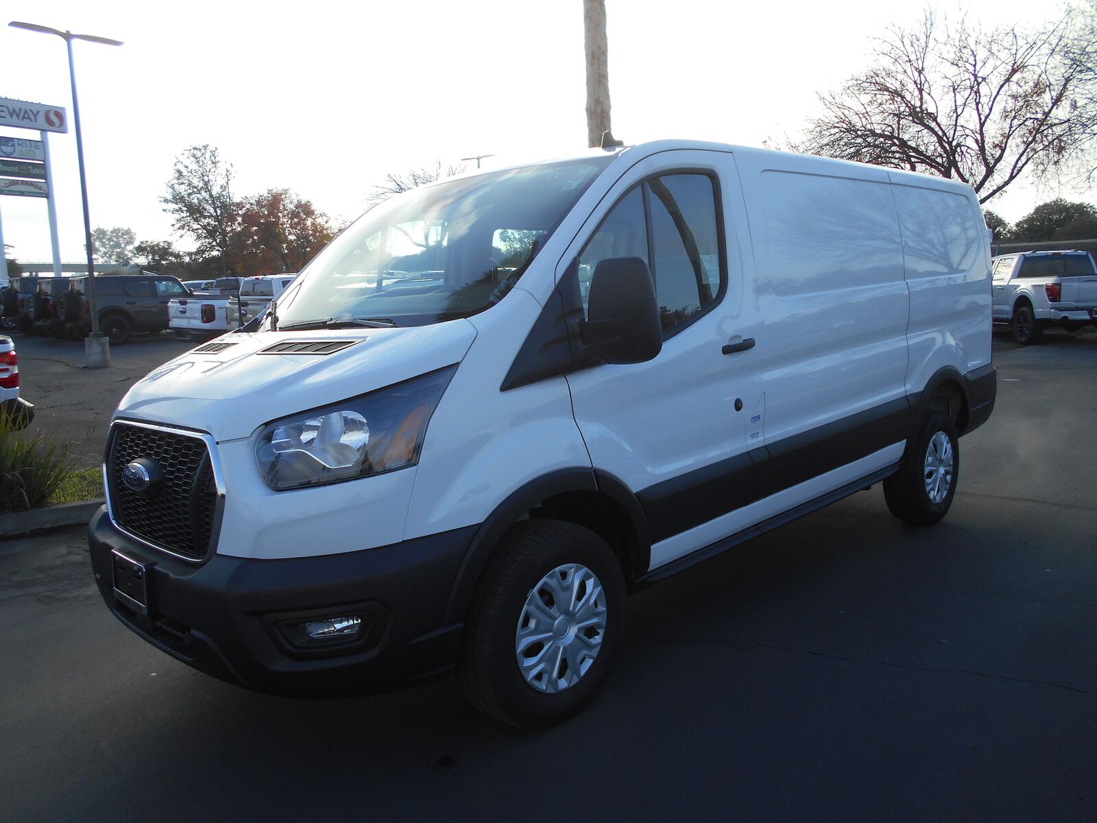 2025 FORD Transit