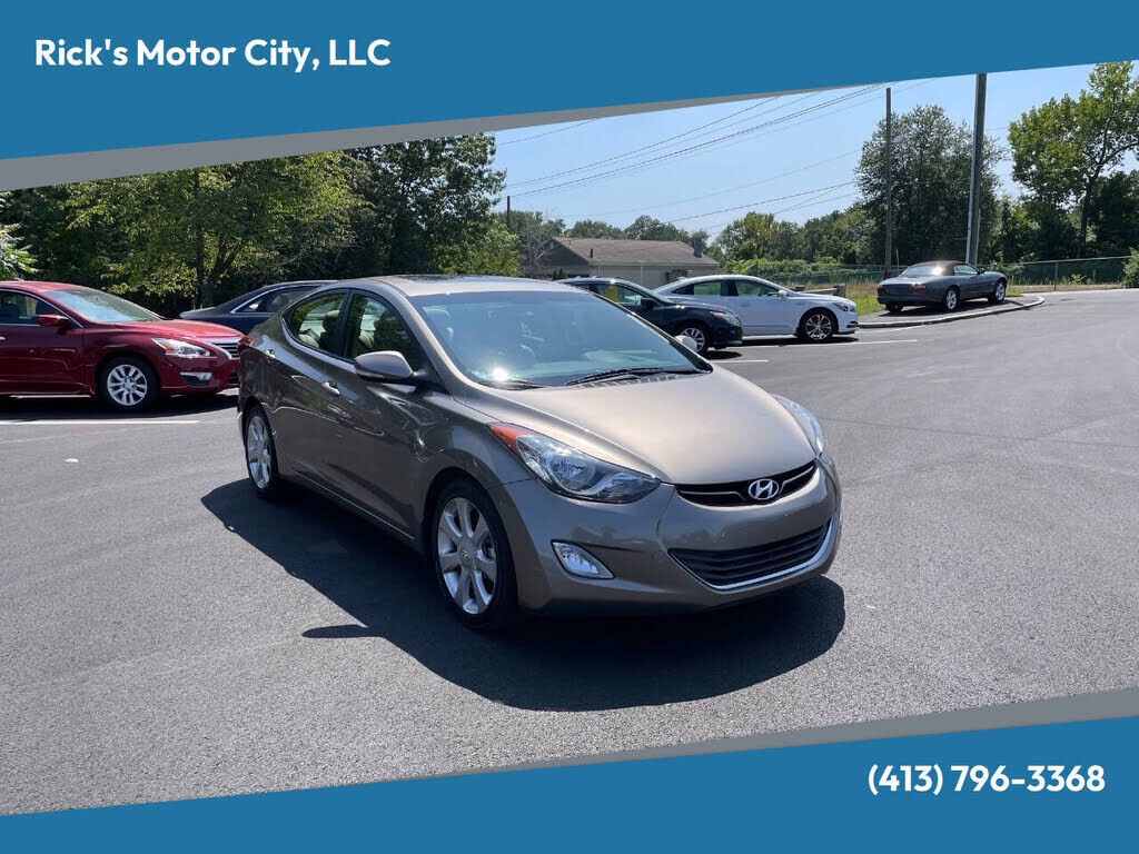 2013 HYUNDAI Elantra