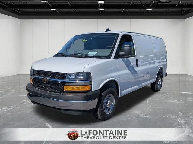 2025 CHEVROLET Express