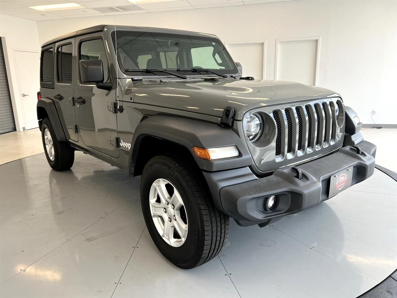 2021 JEEP Wrangler