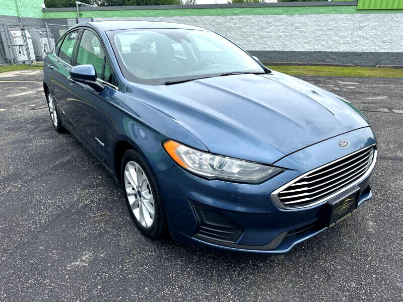 2019 FORD Fusion