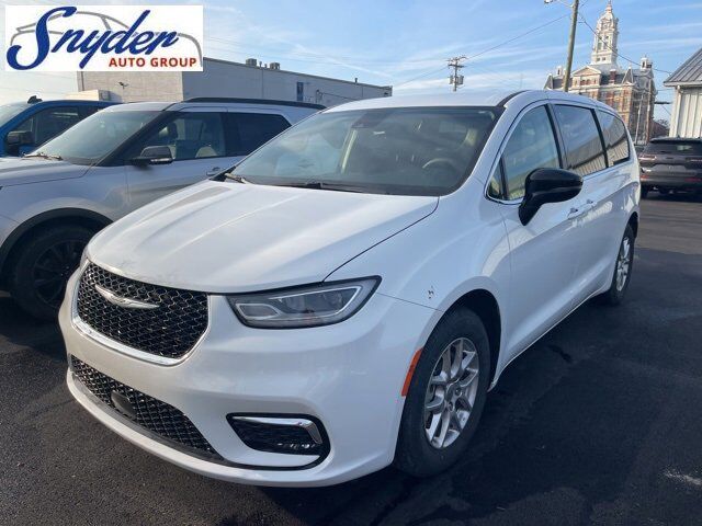 2024 CHRYSLER Pacifica