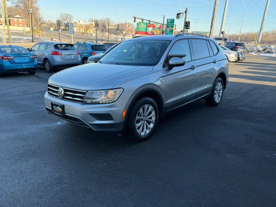 2019 VOLKSWAGEN Tiguan