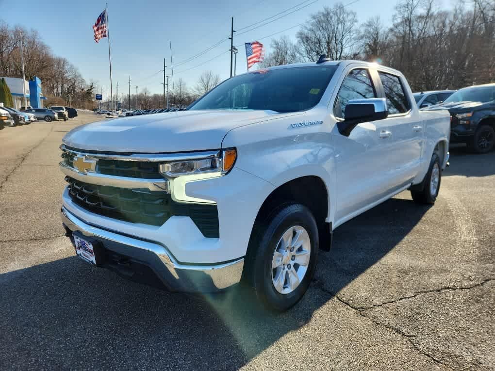 2025 CHEVROLET Silverado