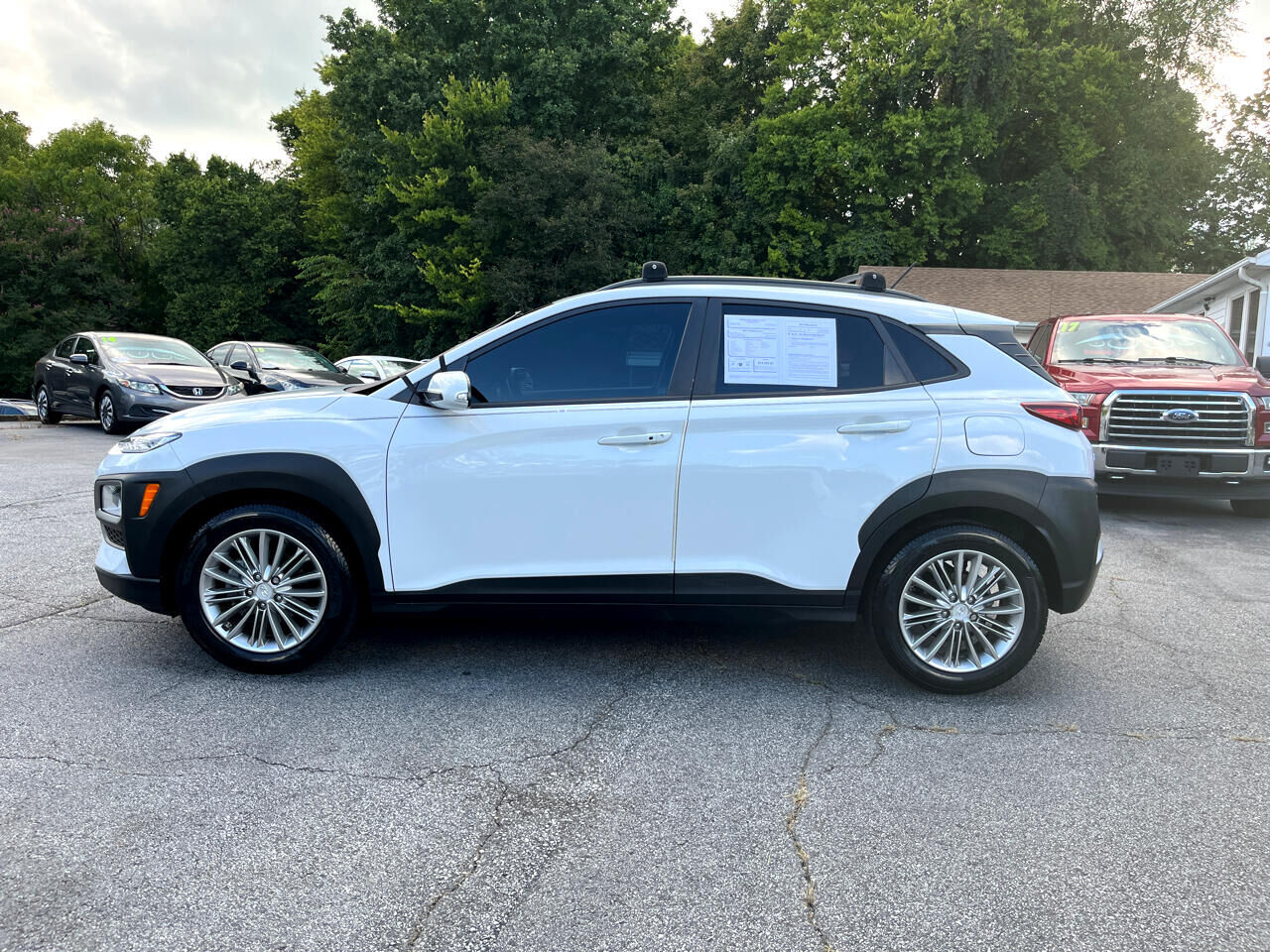 2021 HYUNDAI Kona