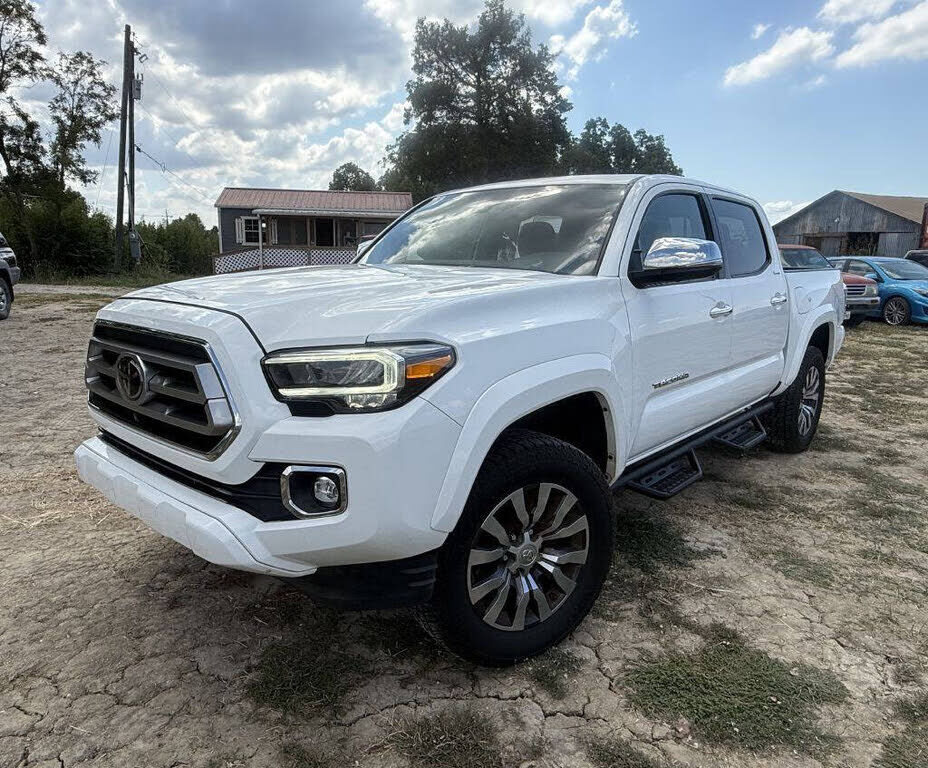2020 TOYOTA Tacoma